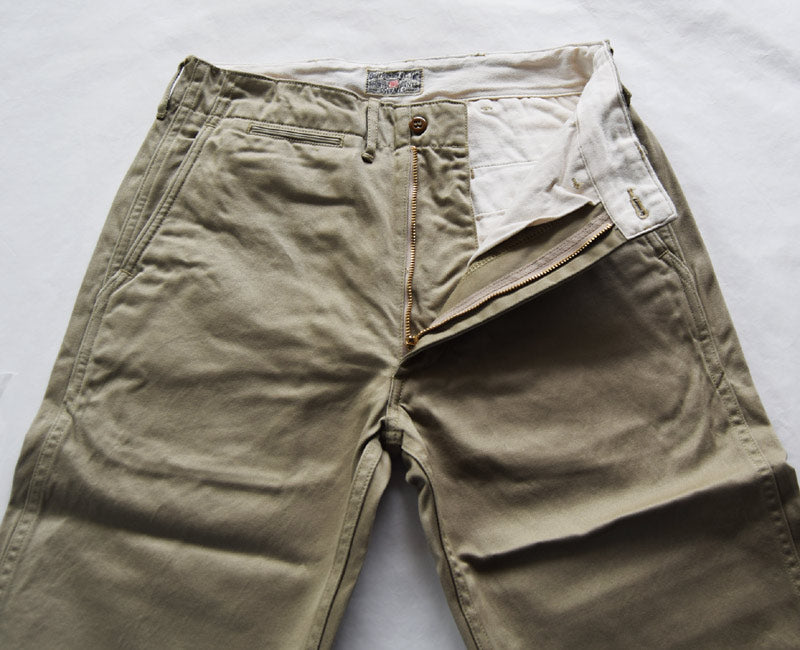 BR40025/ Buzz Ricksons  BR40025 / BUZZ RICKSON’S ORIGINAL SPEC. CHINOS KHAKI (ONE WASH)
