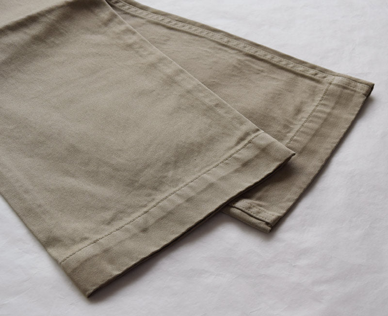 BR40025/ Buzz Ricksons  BR40025 / BUZZ RICKSON’S ORIGINAL SPEC. CHINOS KHAKI (ONE WASH)